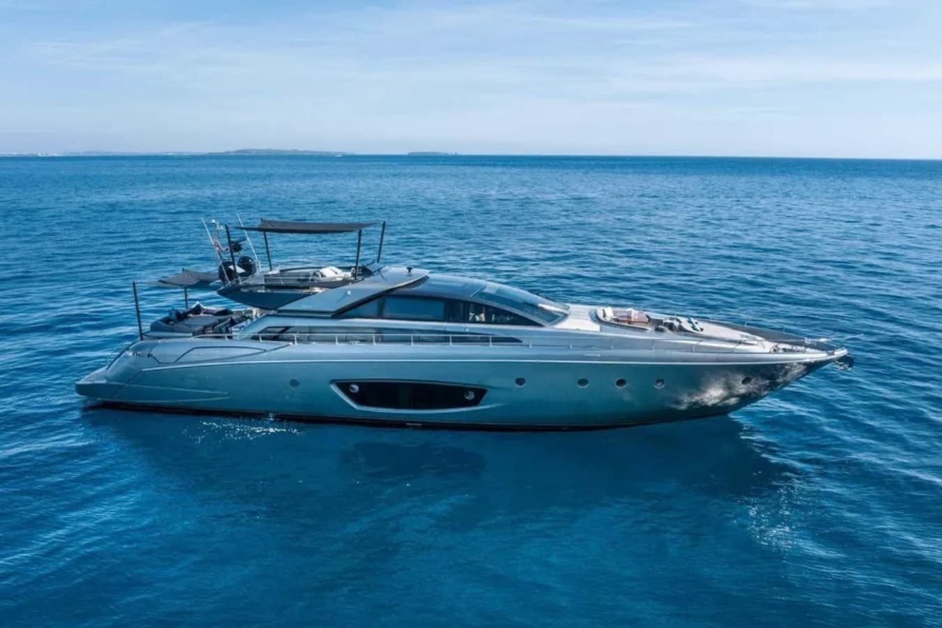 Riva 86 Domino in Monaco - 87 ft 2010