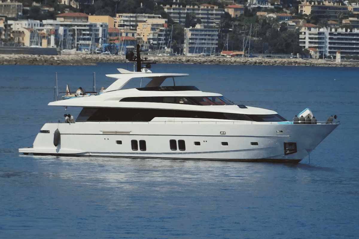 Sanlorenzo SL96 in Varazze, Italy - 95 ft 2016