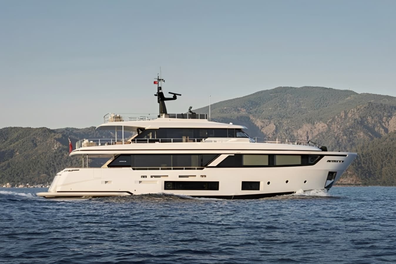 Ferretti Custom Line Navetta 30 in Cannes, France - 93 ft 2023