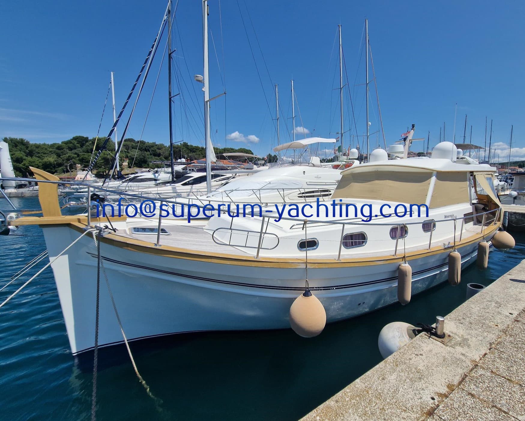 Menorquin 160 in Croatia - 16,0 m 2010