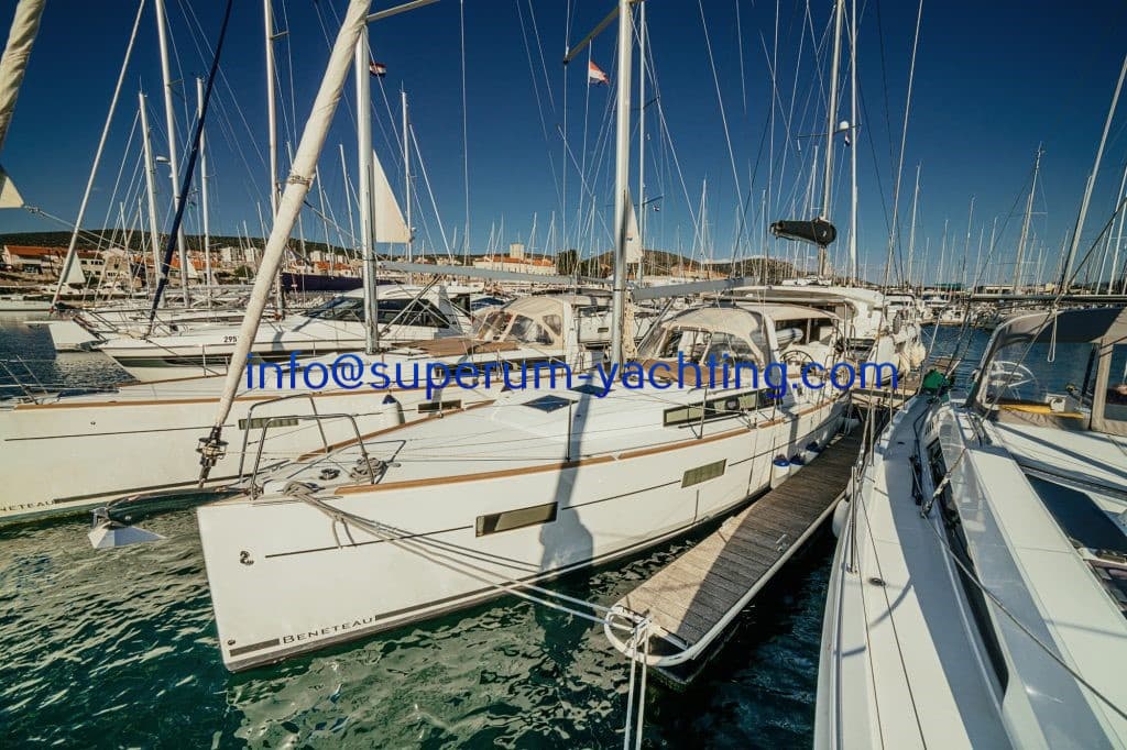 Beneteau Oceanis 38 in Croatia - 11,5 m 2016