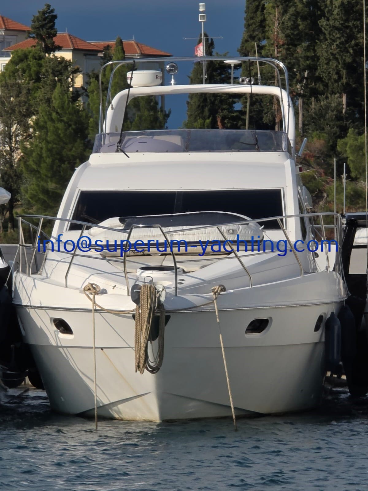 Gulf Craft Majesty 50 in Croatia - 15,8 m 2005