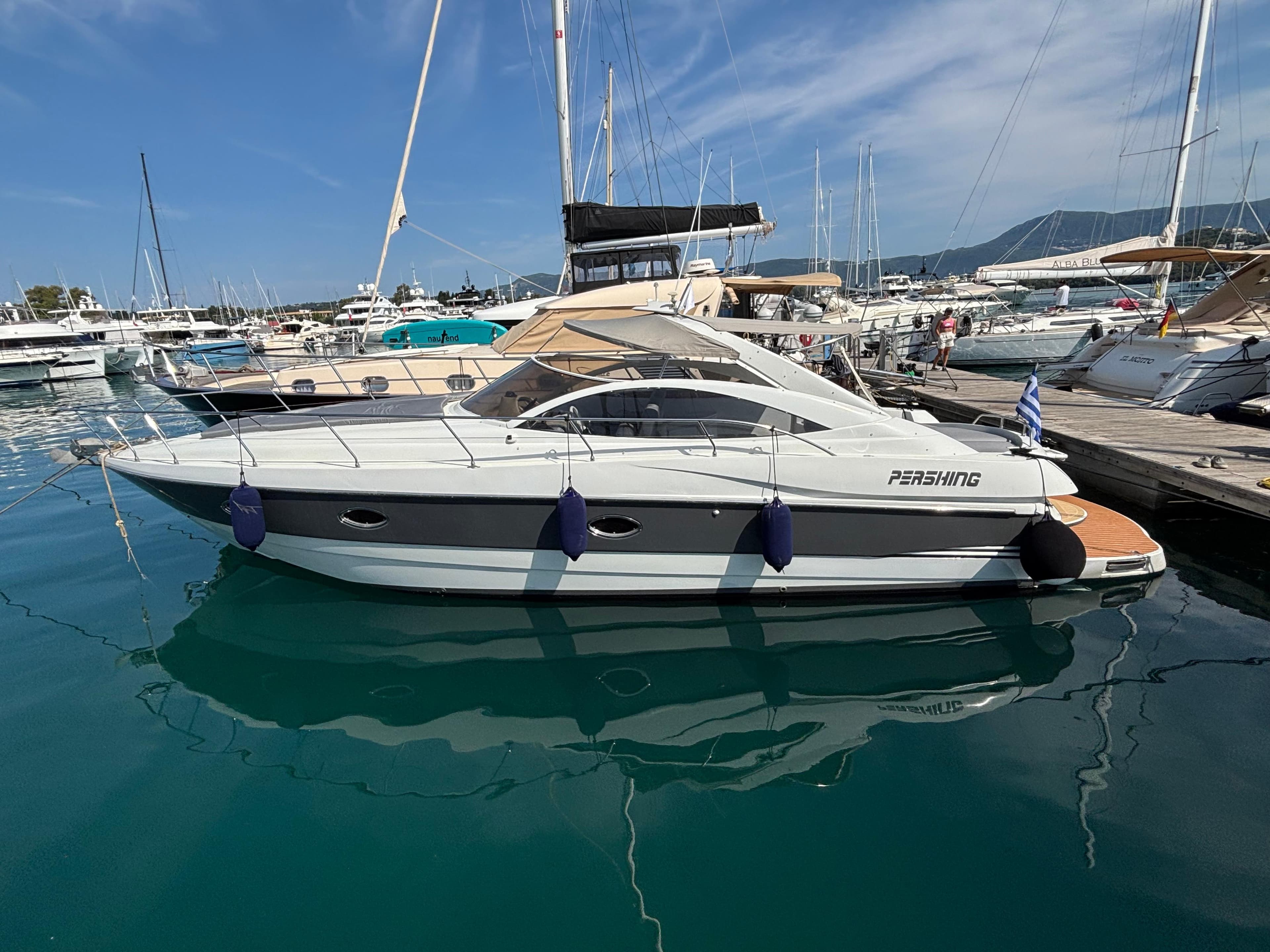 1999 Pershing 37 in Corfu - 11,5 m 1999