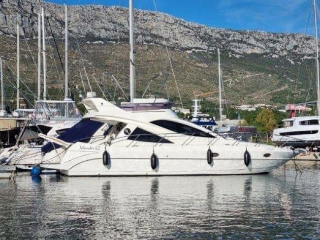 PALM MARINE ISLANDER 42 in Croatia - 43 ft 2007