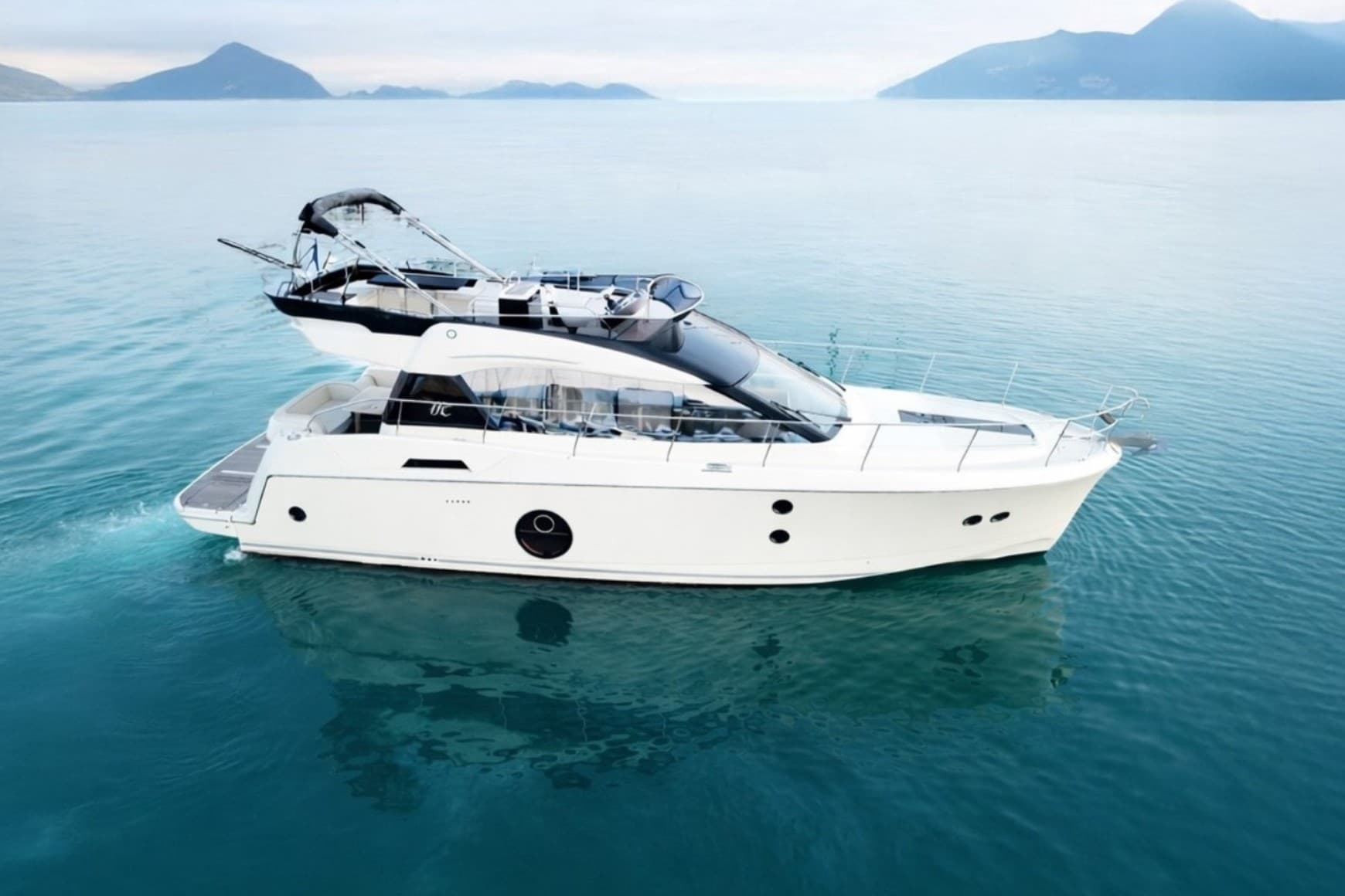 Monte Carlo MC5 in Antibes, France - 15,1 m 2016