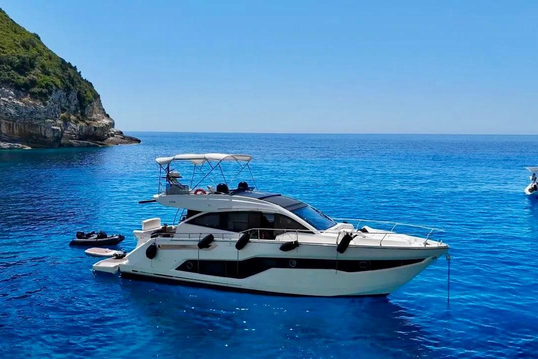 2017 Cranchi E 52S in Athens - 15,9 m 2017